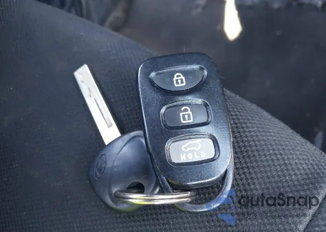 2016 Hyundai Veloster z USA, uszkodzony, nr VIN KMHTC6AD1GU275559